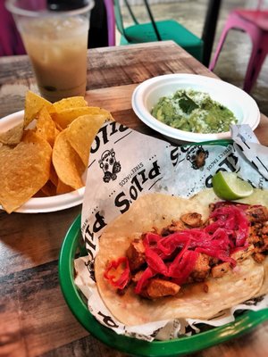 Pilo's Street Tacos by null