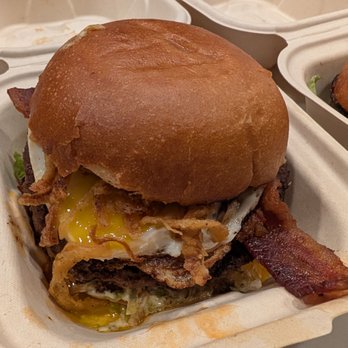 Hopdoddy Burger Bar - The Farmhouse Burger - Burgers Near Me - Austin, Texas