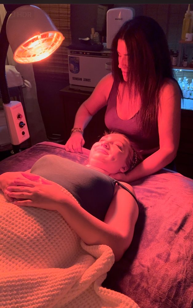 Your Siesta Wellness Center Logo