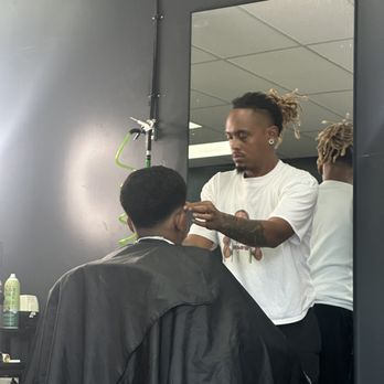 Appointments Only - Barbers Near Me - Gladstone, Missouri
