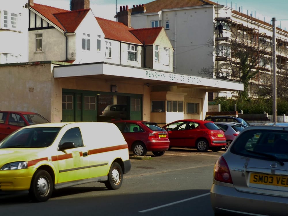 PENRHYN SERVICE STATION Updated May 2024 Cranford Crescent, Rhoson