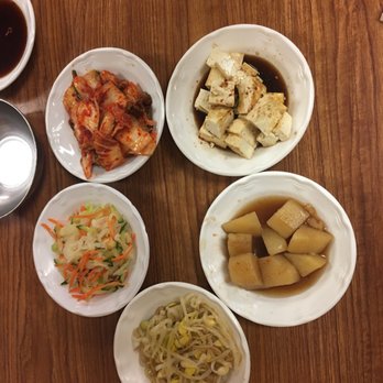 Willow Tree Korean Restaurant - Banchan - Korean Near Me - Kailua, Hawaii Willow Tree Korean Restaurant - Banchan - Korean Near Me - Kailua, Hawaii