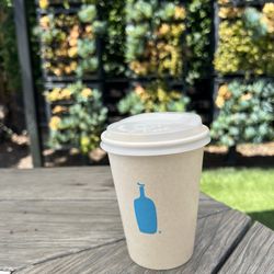 Blue Bottle Coffee - Via Lido - Iced NOLA w/ oat milk