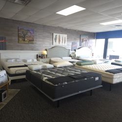 Wildcat Mattress & Massage Chairs