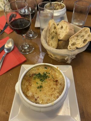 Le Gavroche Bar à vins by null