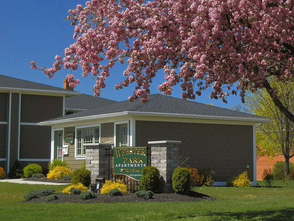 WEBSTER PARK APARTMENTS Updated August 2024 140 Daniel Dr, ster