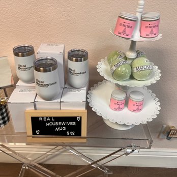 Beauty Guru - Gotta love that wine or coffee cup! - Skin Care Near Me - Henderson, Nevada Beauty Guru - Gotta love that wine or coffee cup! - Skin Care Near Me - Henderson, Nevada