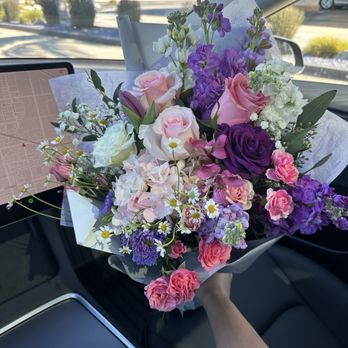 Cypress Florist - Custom boutique - Florists Near Me - Cypress, California Cypress Florist - Custom boutique - Florists Near Me - Cypress, California