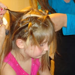 LiceDoctors - Long Island - Last step: Dry check. No more lice or nits