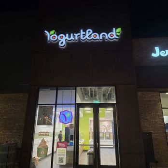 Yogurtland - Ice Cream & Frozen Yogurt Near Me - Anaheim, California