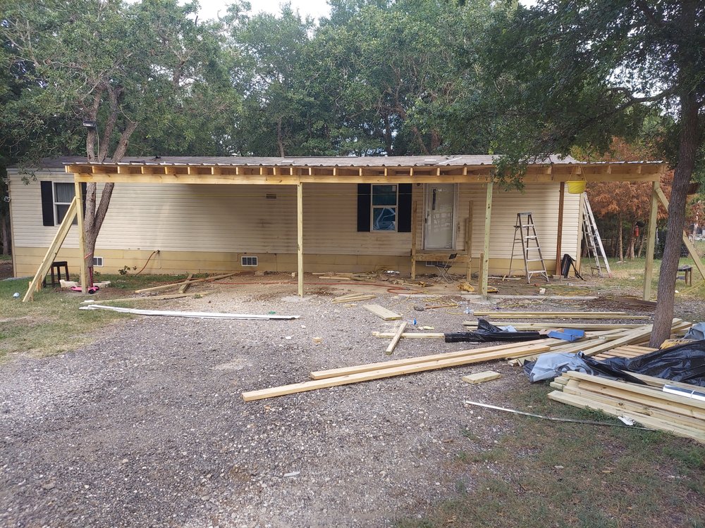 Slide of Montes Framing & Construcción