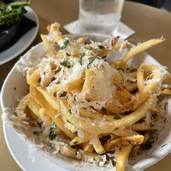 RH Rooftop Restaurant at RH West Palm - Truffled Fries - Wine Bars Near Me - West Palm Beach, Florida