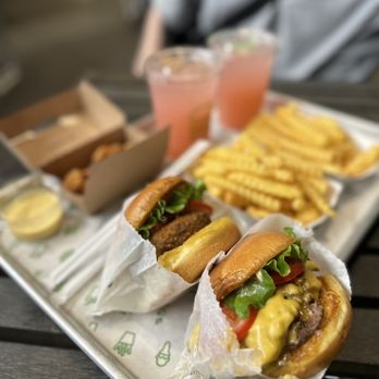 シェイクシャック 東京国際フォーラム店 - Updated April 2026 - 107