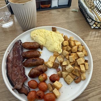 Take Ur Seat - Breakfast plate - Breakfast & Brunch Near Me - Chino Hills, California
