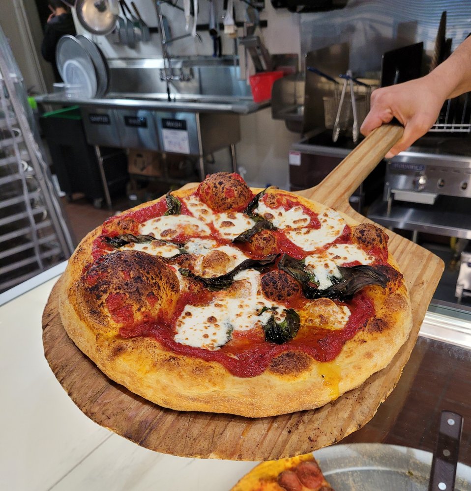 GOLDEN EDGE PIZZA 168 Photos & 158 Reviews 5351 Geary Blvd, San