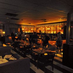 Fox’s Lounge - The glow....