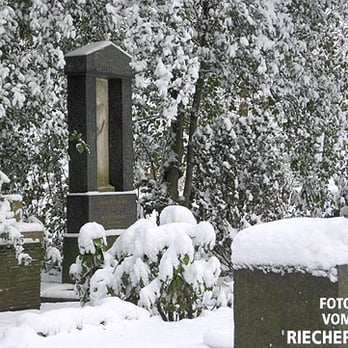 Ostfriedhof - Ostfriedhof Dortmund im Schnee im Januar 2009 - Funeral Services & Cemeteries Near Me - Dortmund, NW
