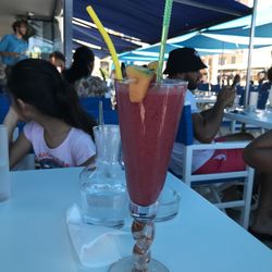 Gélatéria le Chamo - Fresh Red fruit smoothie