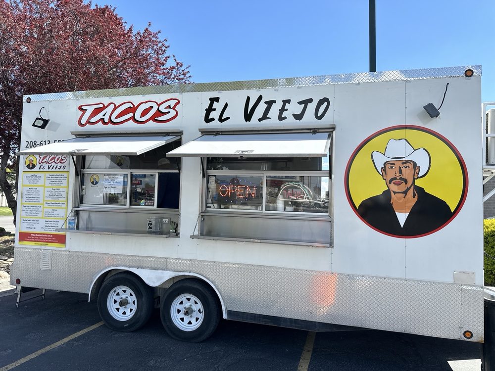 Tacos El Viejo Logo