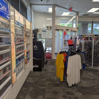 CVS Pharmacy - ATM near the exit - Drugstores Near Me - Pearl River, New York