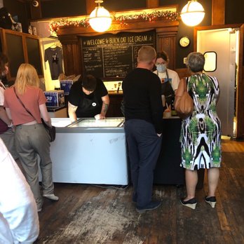Black Cat Ice Cream - Ordering area - Ice Cream & Frozen Yogurt Near Me - Des Moines, Iowa Black Cat Ice Cream - Ordering area - Ice Cream & Frozen Yogurt Near Me - Des Moines, Iowa