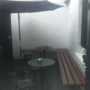 The Stone Hotel - Smokers Cage - Hotels Near Me - Melbourne, VIC