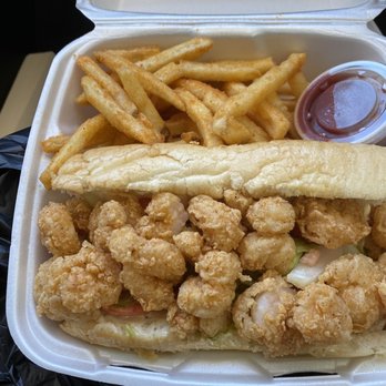 The Crawfish Shop - Poboy and fried platter - Cajun/Creole Near Me - Lufkin, Texas