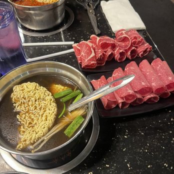 V Yan Hot Pot & BBQ - Asian Fusion Near Me - Parsippany, New Jersey