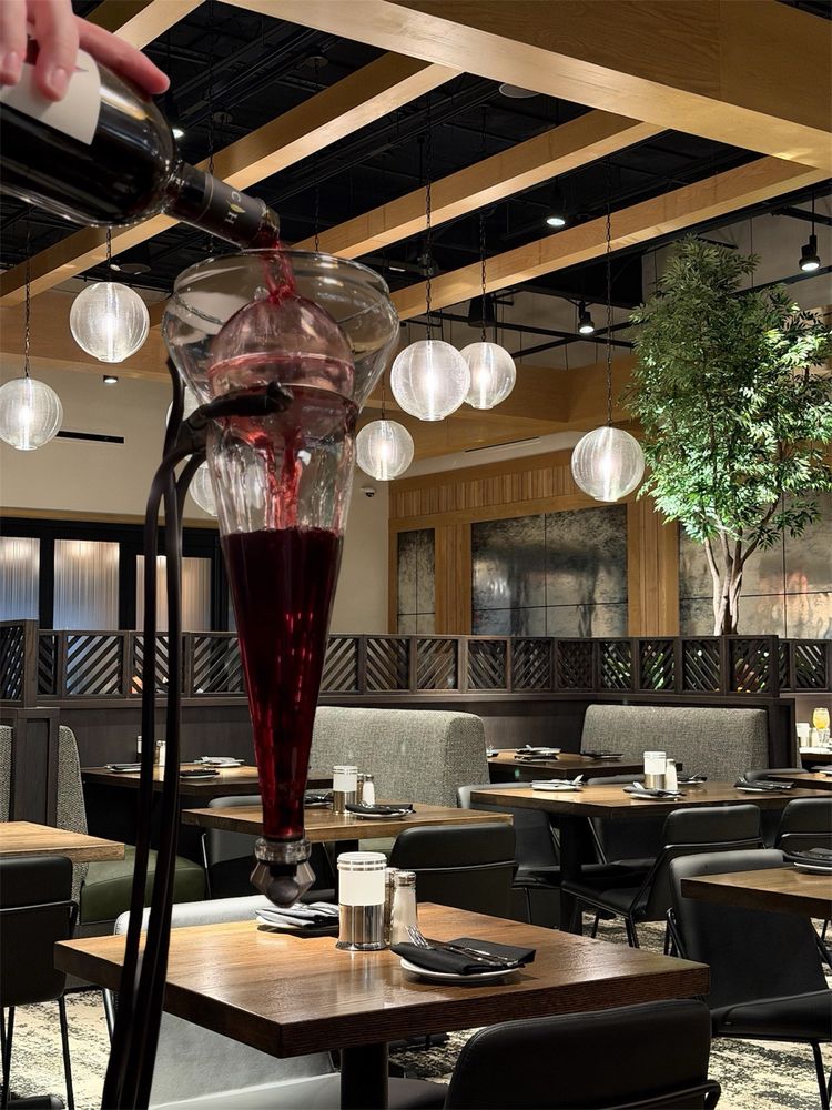 Cooper's Hawk Winery & Restaurant
