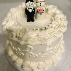 Sweet Themes Bakery - 6" Wedding Cake. Chocolate cake with chocolate fudge filling and buttercream frosting.