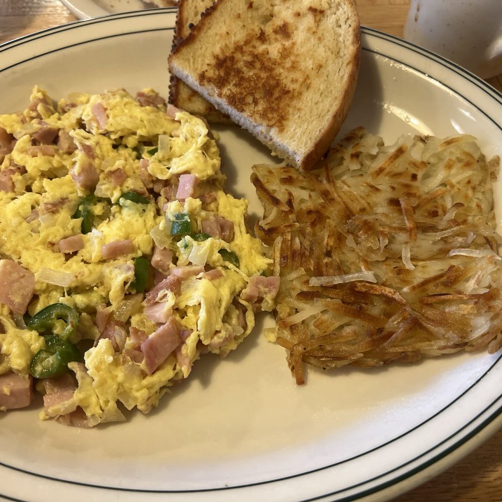 Le Croissant - Scrambled eggs - Breakfast & Brunch Near Me - San Rafael, California Le Croissant - Scrambled eggs - Breakfast & Brunch Near Me - San Rafael, California