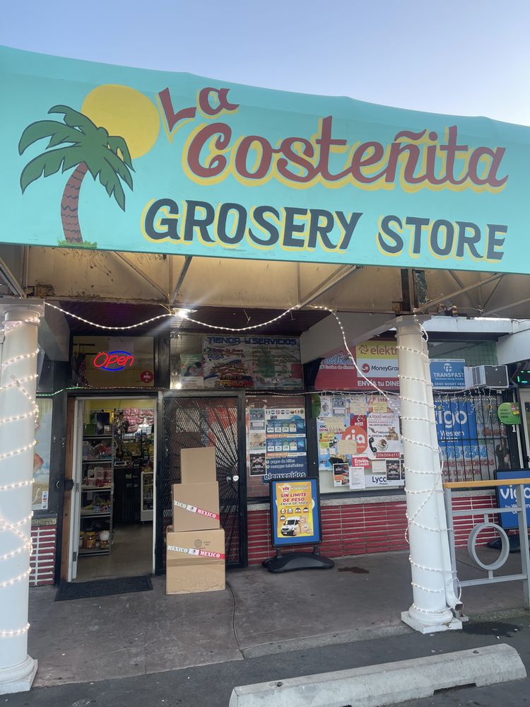 La Costeñita Grocery Store Logo