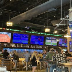 KSBar & Grille - Bar