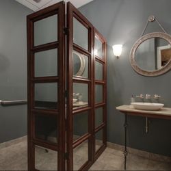 Abbie Lynn Skin Care - Customer restroom
