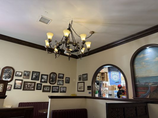 Mona Lisa Italian Foods by null