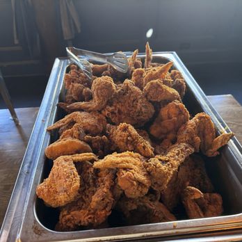 Edmund's Original - Thanksgiving day buffet. Fried Chicken. - Brewpubs Near Me - Charleston, South Carolina