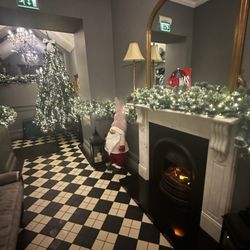 Gabriel House - Lobby