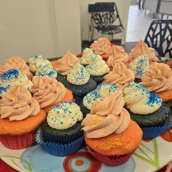 The Witch's Kitchen - Seasonal cupcakes - Bakeries Near Me - Charlottesville, Virginia