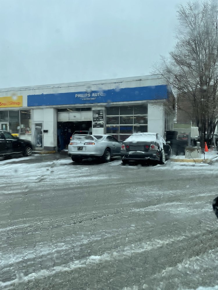 PHILIPS AUTO Updated April 2024 Request a Quote 2424 Eglinton