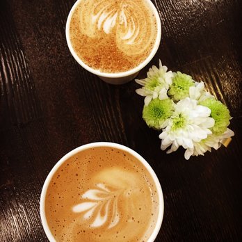 Amara Chocolate & Coffee - Amarella and dulce de leche latte - Coffee & Tea Near Me - Pasadena, California Amara Chocolate & Coffee - Amarella and dulce de leche latte - Coffee & Tea Near Me - Pasadena, California