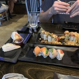 Sushi Place Sakana