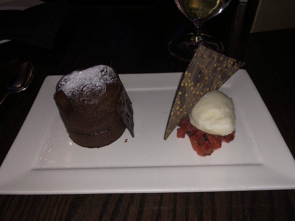 Crave Kitchen Wine Bar 18 Photos 15 Reviews Caterers 1925 Victoria Avenue Regina Sk Phone Number