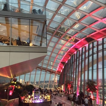 Sky Pod Bar - Bars Near Me - London, XGL Sky Pod Bar - Bars Near Me - London, XGL