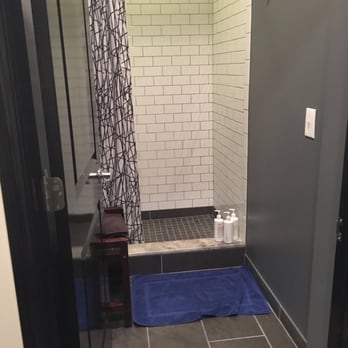 RIPPED PHL - 1 of 3 shower rooms - Trainers Near Me - Philadelphia, Pennsylvania
