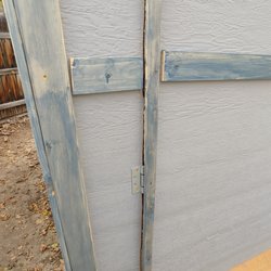 Manuel Handyman Construction - Crooked trim