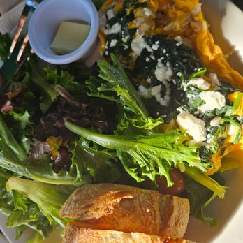 Urth Caffé- Melrose - Coffee & Tea Near Me - West Hollywood, California