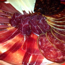 Bodeguita el Callejón - Tapas-Platte 20 €