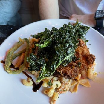 Poor Calvin's - Fried chicken and lobster mac - Asian Fusion Near Me - Atlanta, Georgia Poor Calvin's - Fried chicken and lobster mac - Asian Fusion Near Me - Atlanta, Georgia
