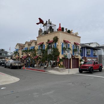 Pirate House - View from across the street - Arts & Entertainment Near Me - Newport Beach, California Pirate House - View from across the street - Arts & Entertainment Near Me - Newport Beach, California