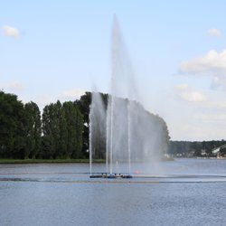 Malta Poznań - Fontanna nad Jeziorem Maltańskim.